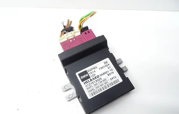 BMW 1 F20 F21 Fuel pump relay 7301554