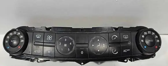 Mercedes-Benz E W211 Climate control unit 2118300085 00072202