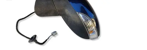 Ford Fiesta Front door electric wing mirror 