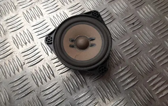 Mercedes-Benz Vito Viano W447 Front door high frequency speaker A4478270200