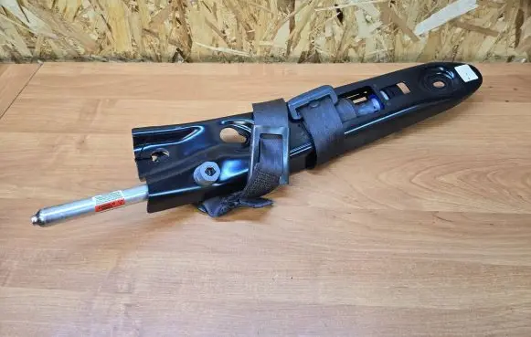 Volvo XC90 Front seatbelt