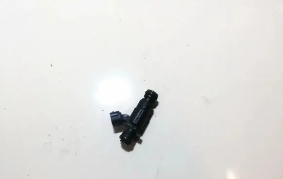 Hyundai Getz Fuel injector 3531022600 9260930006