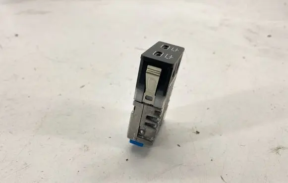 BMW 2 F44 USB control unit 8711938 5A84160 84108711938