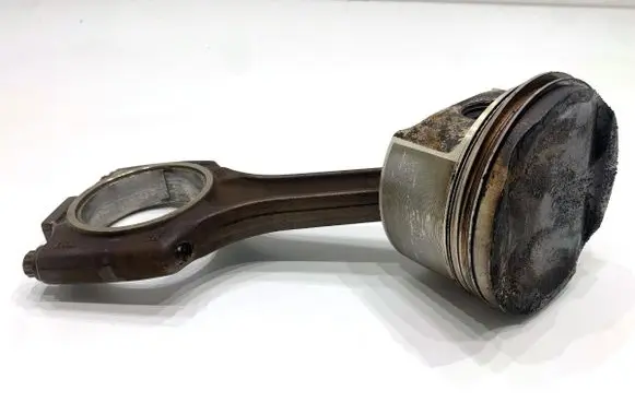 Porsche Cayenne (9PA) Piston with connecting rod 