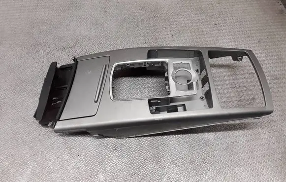 Audi A6 S6 C6 4F Gear shifter surround trim plastic 4F1864261