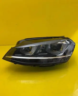 Volkswagen Golf Sportsvan Headlight/headlamp 517941753B