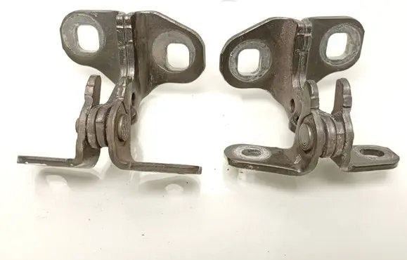 Opel Astra K Tailgate/trunk/boot hinge