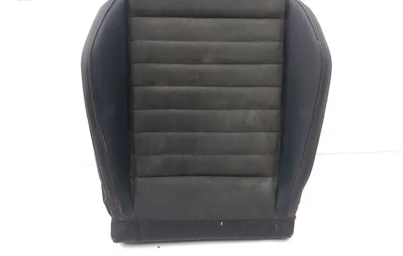 Seat Arona Front passenger seat console base 