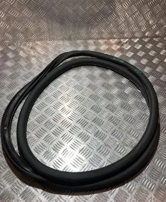 Peugeot 3008 III Front door rubber seal PK21282