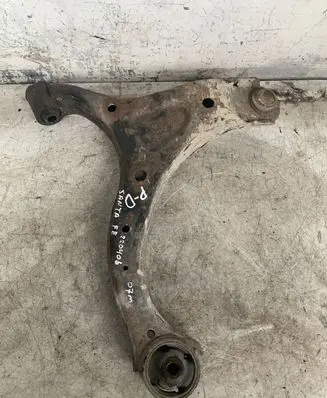 Hyundai Santa Fe Front lower control arm/wishbone