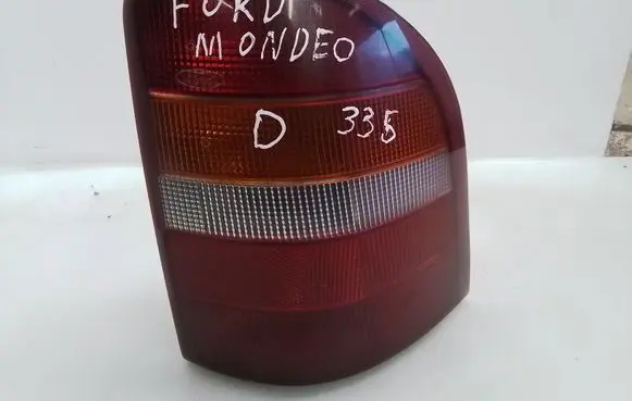 Ford Mondeo MK II Rear/tail lights