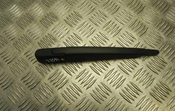 Renault Zoe Rear wiper blade arm 37029817 T7591
