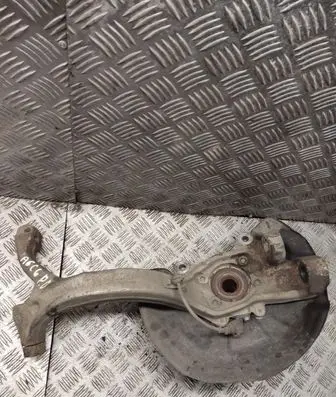 Audi A6 S6 C6 4F Front wheel hub spindle knuckle 