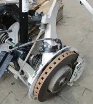 Mercedes-Benz ML W166 Front wheel hub spindle knuckle