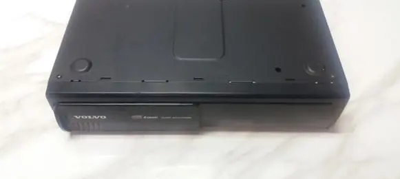 Volvo S80 CD/DVD changer 8651018