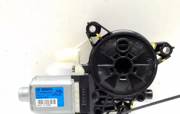 KIA Ceed Rear door window regulator motor 83450J7000