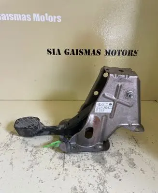Volkswagen Touran I Brake pedal 1T1721057Q