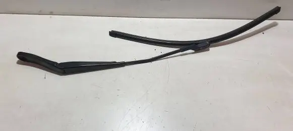 Volvo S80 Front wiper blade arm 30796035