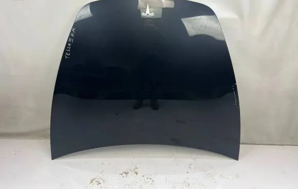 Tesla Model 3 Engine bonnet/hood