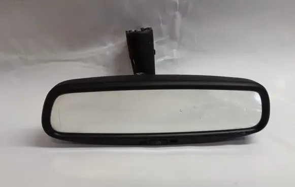 Land Rover Discovery 3 - LR3 Rear view mirror (interior) E11015624