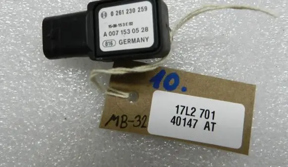 Mercedes-Benz C AMG W205 Air pressure sensor A0071530528 0071530528