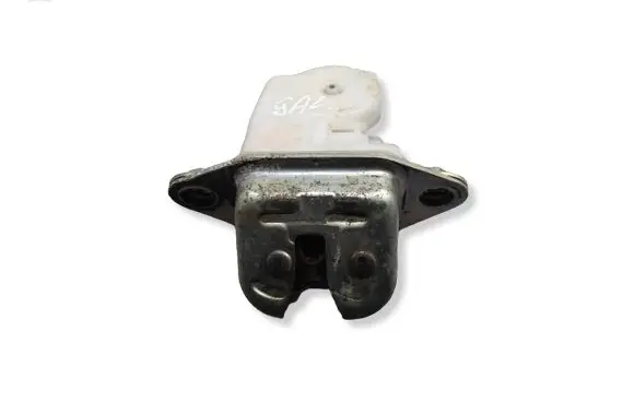Subaru Legacy Tailgate/trunk/boot lock/catch/latch 