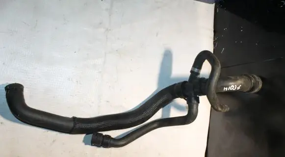 Volvo XC60 Engine coolant pipe/hose BG918286CA