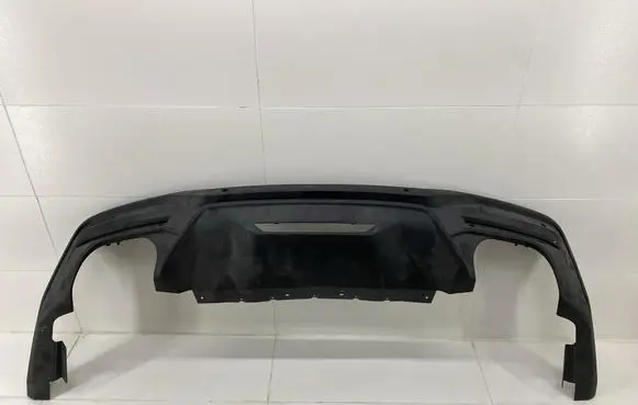 Ford Mustang VII Front bumper lip PR3B17F954CAW