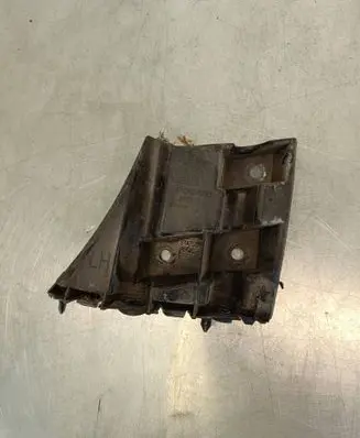 Volvo V40 Front bumper mounting bracket 31395101