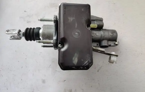 Toyota Prius (XW50) ABS Pump 4721047110 4727047040 B16J141331