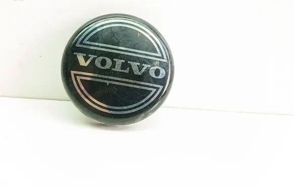 Volvo S40, V40 Original wheel cap 8646379