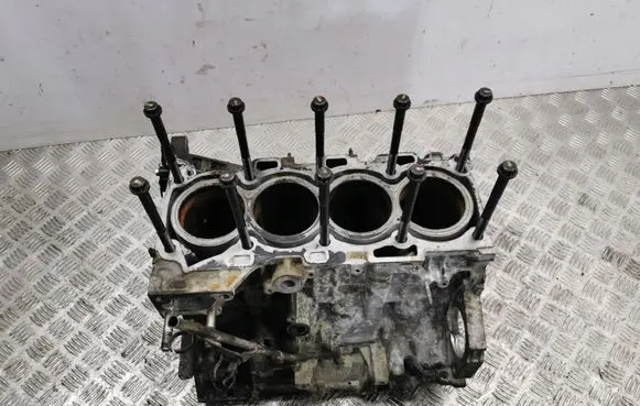 Toyota Corolla Verso AR10 Engine block 2AD