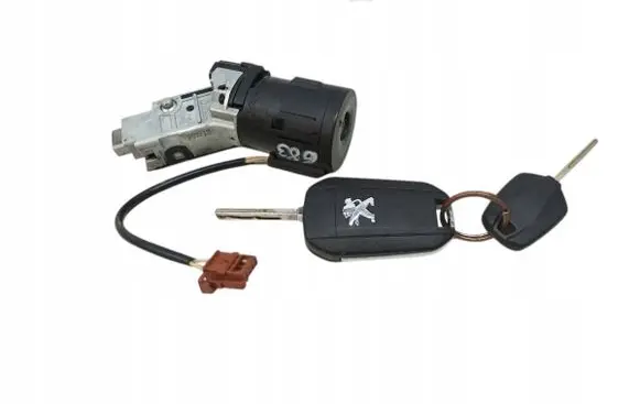Peugeot 208 Ignition lock 9663123380