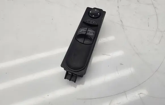 Mercedes-Benz Sprinter W906 Electric window control switch A9065451213 Q07ZGS002 5571869