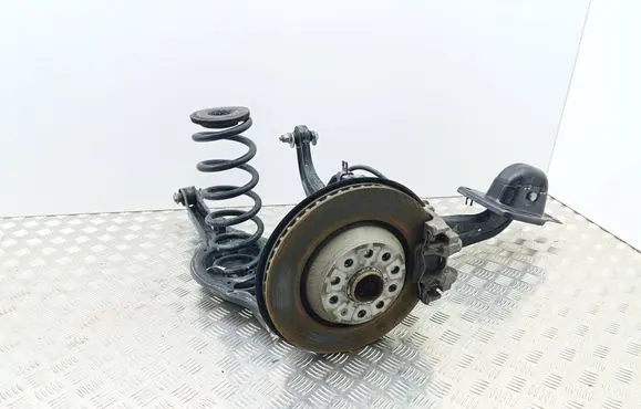 Rear wheel hub spindle/knuckle