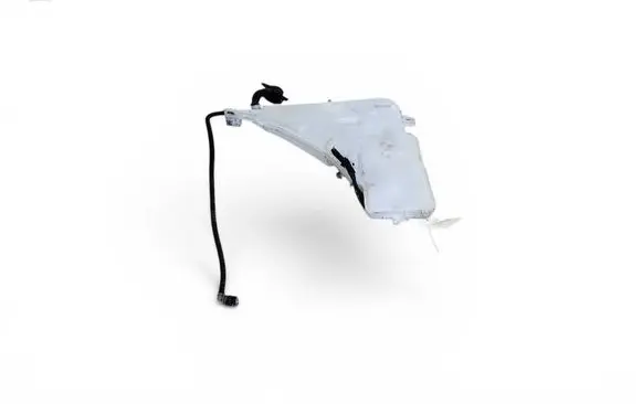 BMW 4 F32 F33 Windshield washer fluid reservoir/tank 7241679