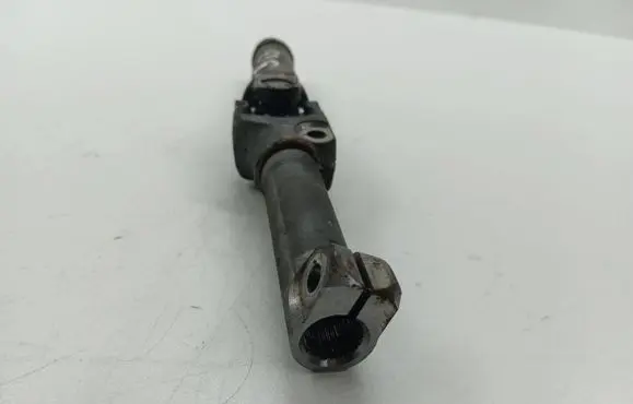 Toyota Avensis T270 Steering column universal joint 5611