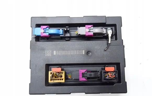 Audi A5 8T 8F Comfort/convenience module 8K0907064KG