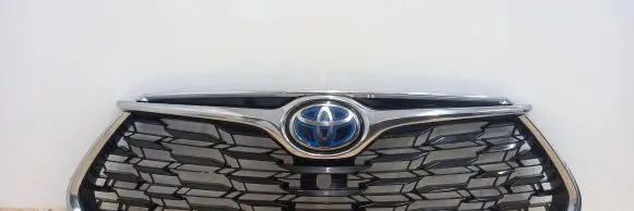 Toyota Highlander XU70 Front bumper upper radiator grill 531010E330 531010E340 531010E360