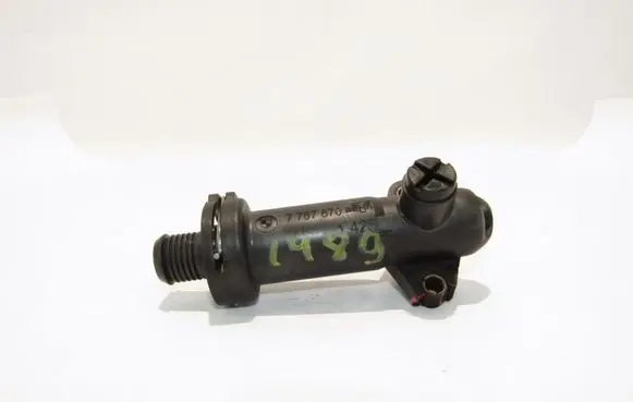 BMW 3 E90 E91 Thermostat housing 7787870