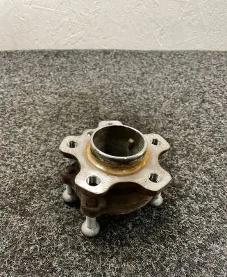 BMW 3 G20 G21 Front wheel ball bearing 6899176