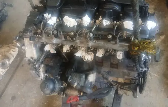 BMW 5 E60 E61 Engine 7781203 A5120124212