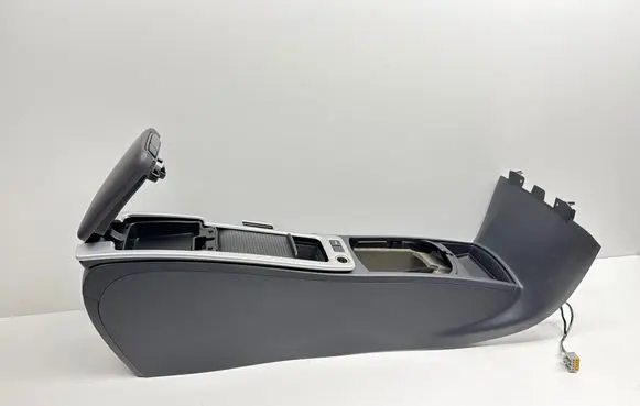 Volvo V50 Center console 