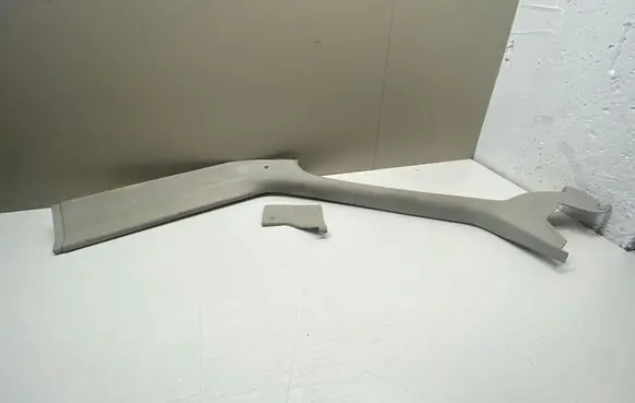 Volkswagen Transporter - Caravelle T4 (A) pillar trim 705867233 701867237