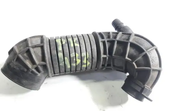 Audi A4 S4 B6 8E 8H Air intake hose/pipe 8E0129615