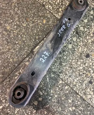 Jeep Grand Cherokee (WJ) Rear upper control arm/wishbone