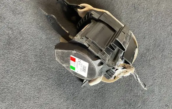 BMW 7 G11 G12 Rear seatbelt 7434183