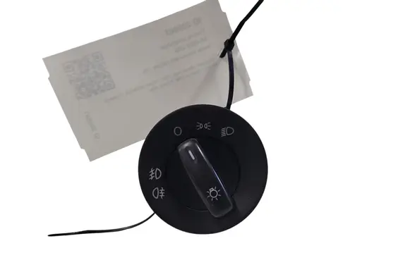 Skoda Octavia Mk2 (1Z) Light switch 1Z0941431C