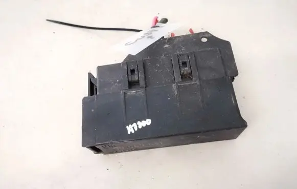 Opel Meriva A Fuse box set 90589541