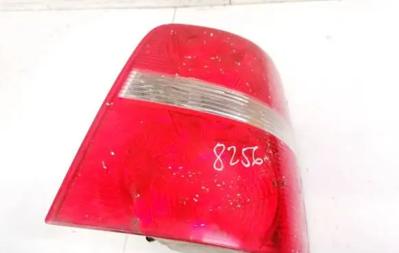 Volkswagen Touran I Rear/tail lights